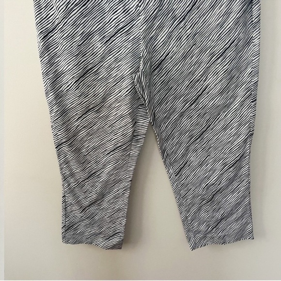 Kate Spade Saturday Zebra Print Cropped Trouser Pants Black/White Size 10 - Picture 3 of 9